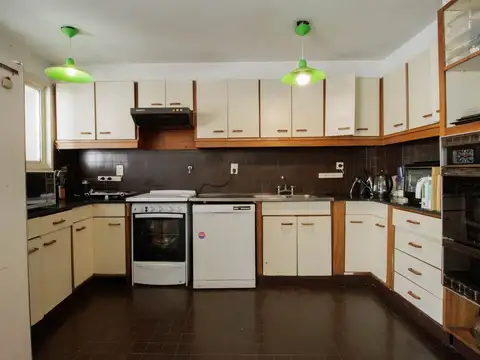 VENTA CASA 5 AMB MAS DEPENDENCIA EN BARRIO RIVER