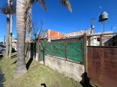 VENTA CASA 4 AMBIENTES. BARRIO EL PORVENIR RAFAEL CASTILLO