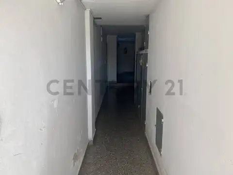 38 e/ 28 y 29 1600, Piso 0