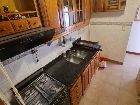 4 AMB LISANDRO DE LA TORRE 343 4ª FTE BALCON LAVADERO 3 DORMS (BARRIO: LINIERS)