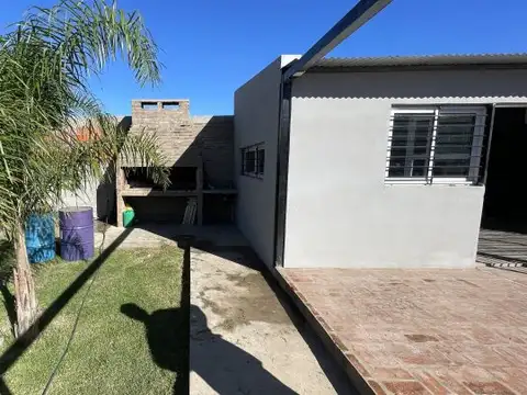 Quincho con Pileta en Venta - Parque Habitacional Ibarlucea