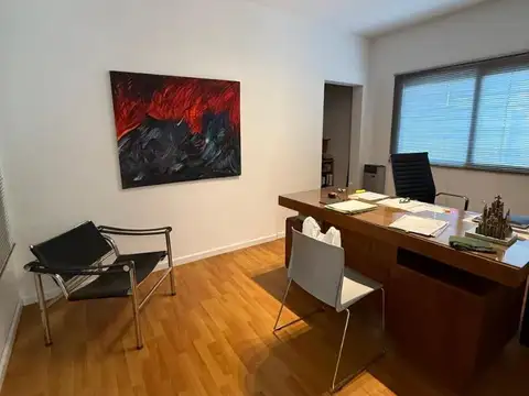 Oficina 3 ambientes con 1 baño