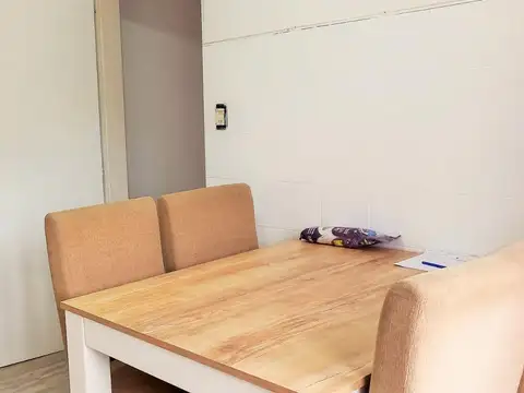 Depto Tipo Casa 3 ambientes con 1 baño
