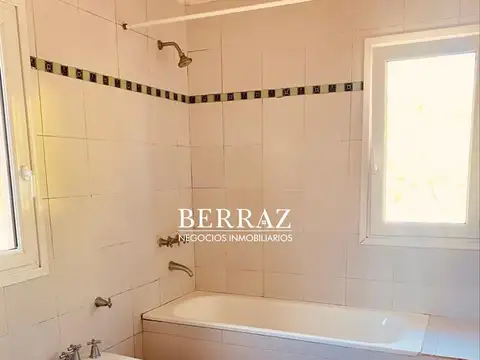 Casa Alquiler 3 Dormitorios Barrio San Isidro Labrador Lote de 750 m2 Villanueva , Tigre