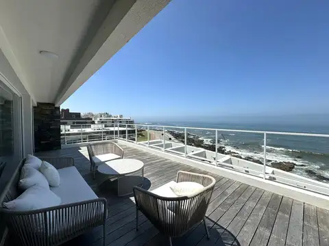 Departamento en Venta con 2 cocheras