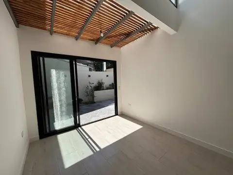 Depto Tipo Casa en Venta de 2 dormitorios