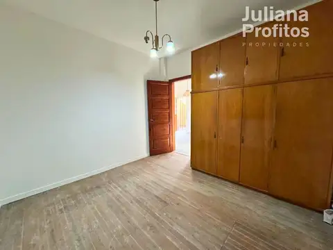 Casa tres ambientes en Alquiler - Quilmes Oeste