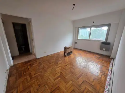 3 ambientes al contra frente con cocina independiente lumi