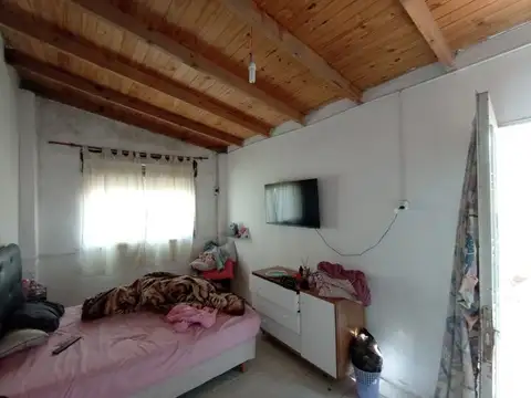 Depto Tipo Casa 4 ambientes con 1 baño