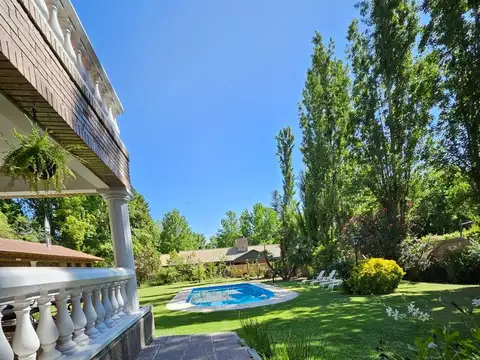 Casa en Chacras de Coria con excelente ubicación