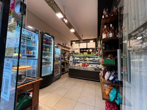 Fondo Comercio en Venta 46 años