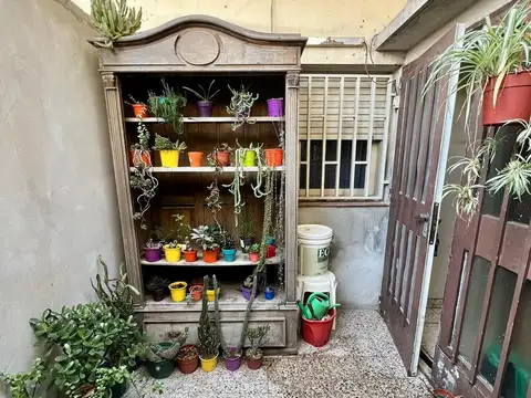 Depto Tipo Casa en Venta 43 años