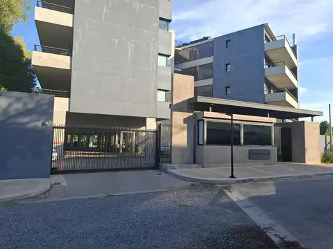 Excelente departamento en venta en Zug Verdi.