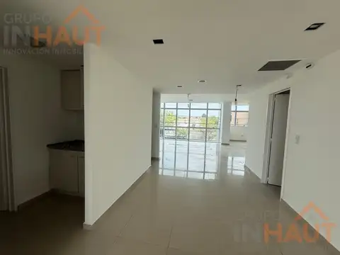 Oficina 3 ambientes con 2 baños