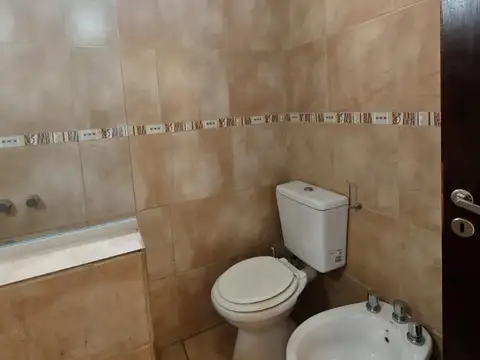 Departamento en Alquiler de 5 dormitorios