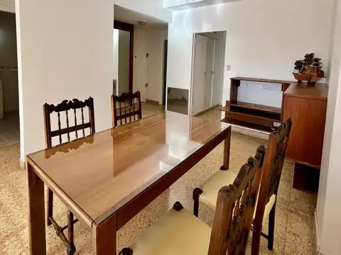 Departamento en Venta en Plaza Colon, USD 157.000