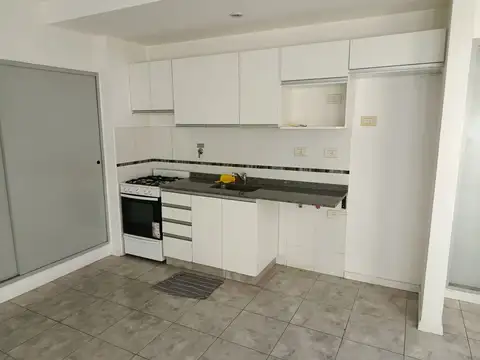 Departamento en Alquiler en Almagro, $ 710.000