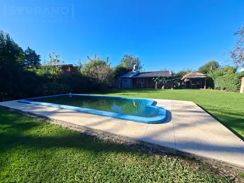 Venta casa 3 ambientes con pileta en Parque Sakura, Exaltacion de la Cruz