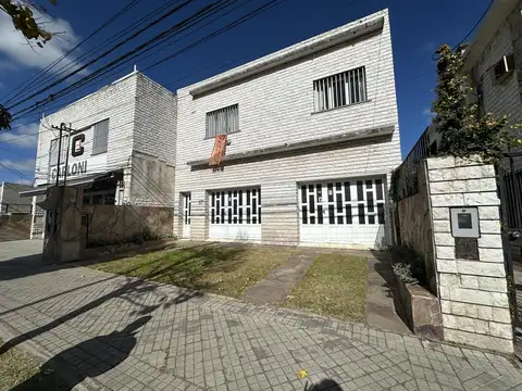 Eva Peron  al 7700