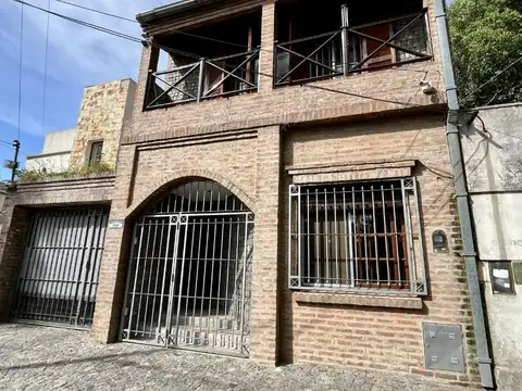 Casa en Venta en Temperley, USD 239.000