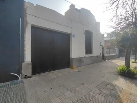 Casa en Venta en Alto Alberdi, USD 140.000