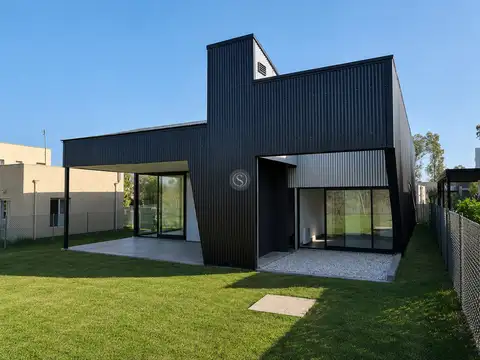 Casa en Alquiler en Pilar del Este - Santa Elena, USD 900
