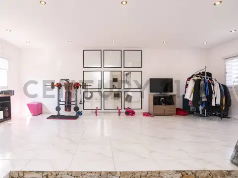 CASA + DUPLEX EN VENTA EN GONNET