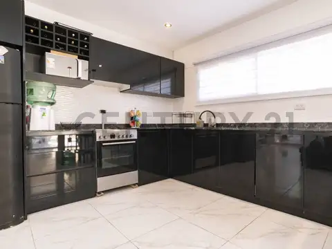 Casa en Venta en La Plata, USD 198.000