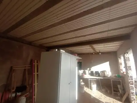 Casa en Venta en Los Hornos, USD 77.000