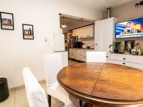 CASA EN VENTA BARRIO SAN CARLOS ZONA SUR 4 DORM