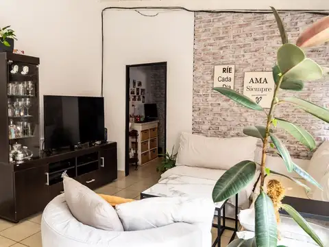 Casa en Venta en Barrio San Carlos, USD 125.000