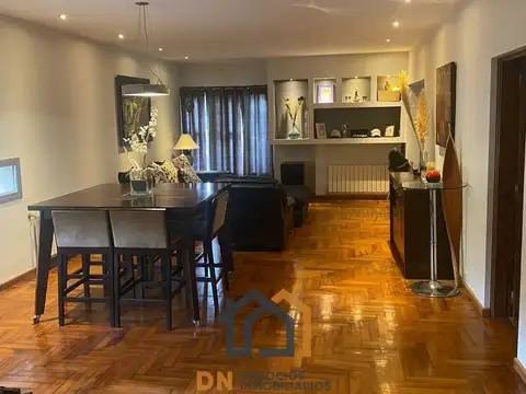 Casa en Alquiler de 4 dormitorios