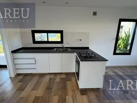 Casa en Venta en Santo Tomas, USD 185.000