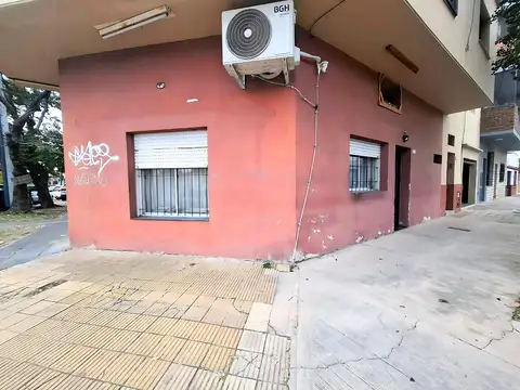 AGUSTIN ALVAREZ al 4100