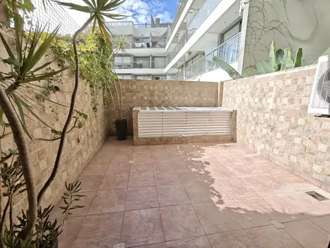 Arce 300, Piso 1