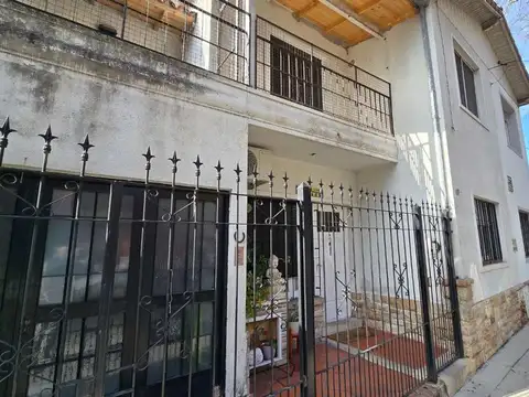 Depto Tipo Casa en Venta en Olivos, USD 159.900