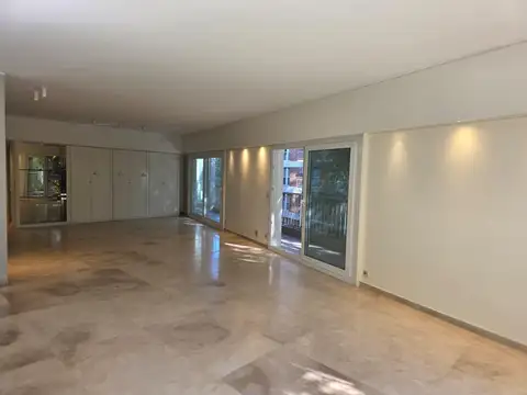 Departamento 5 ambientes con 2 baños