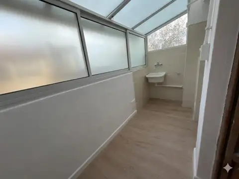 cordoba 2900, Piso 2