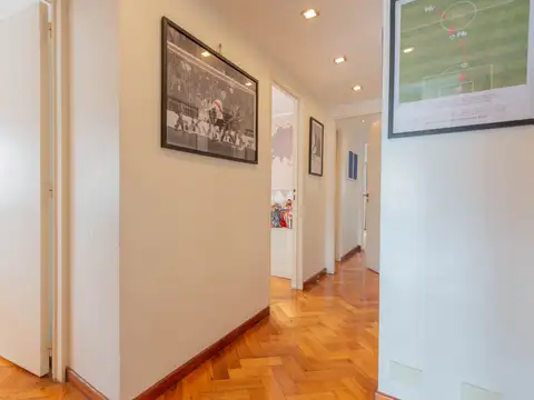 Departamento en Venta con 1 cocheras