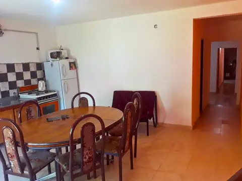 VENTA CASA 4 AMB LOTE DE 400 M2 VIRREY DEL PINO