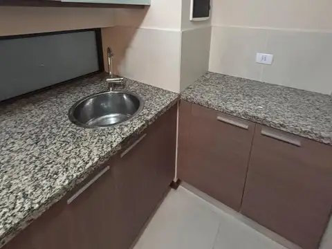 Departamento en Alquiler con 1 cocheras