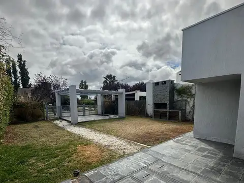Casa en venta B° Lomas de Terrada