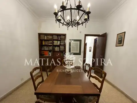 Casa 4 ambientes. | Ayacucho 335