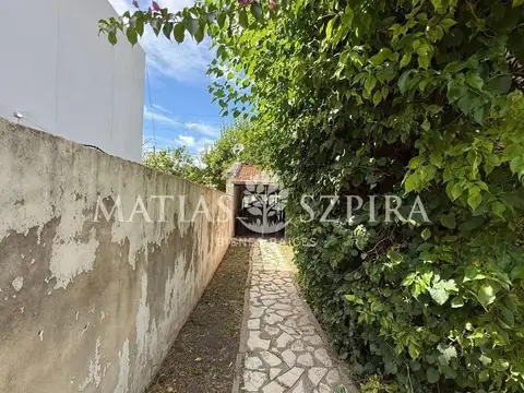 Casa en Venta con 1 cochera