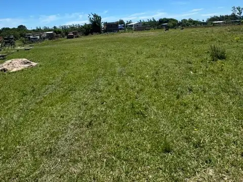 Terreno en Venta en Colonia Carolina, USD 13.000