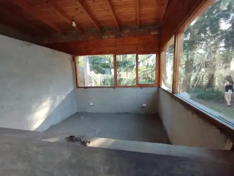 Casa en Venta con 4 cocheras