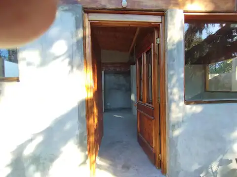 Casa 2 ambientes con 1 baño