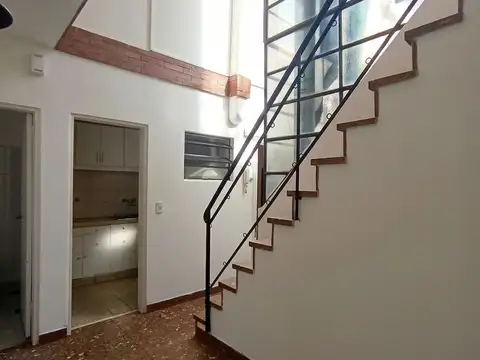 Depto Tipo Casa en Alquiler de 3 dormitorios