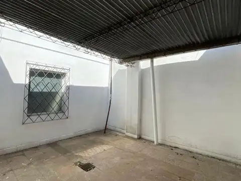 CASA EN ALQUILER PARA ESTUDIANTES - AV ROCA 1800