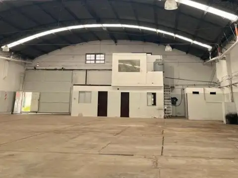 Galpón 980 m2 Trifásica sin Columnas